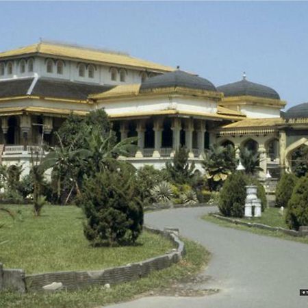 Zen Rooms Basic Kualanamu Medan Exterior foto