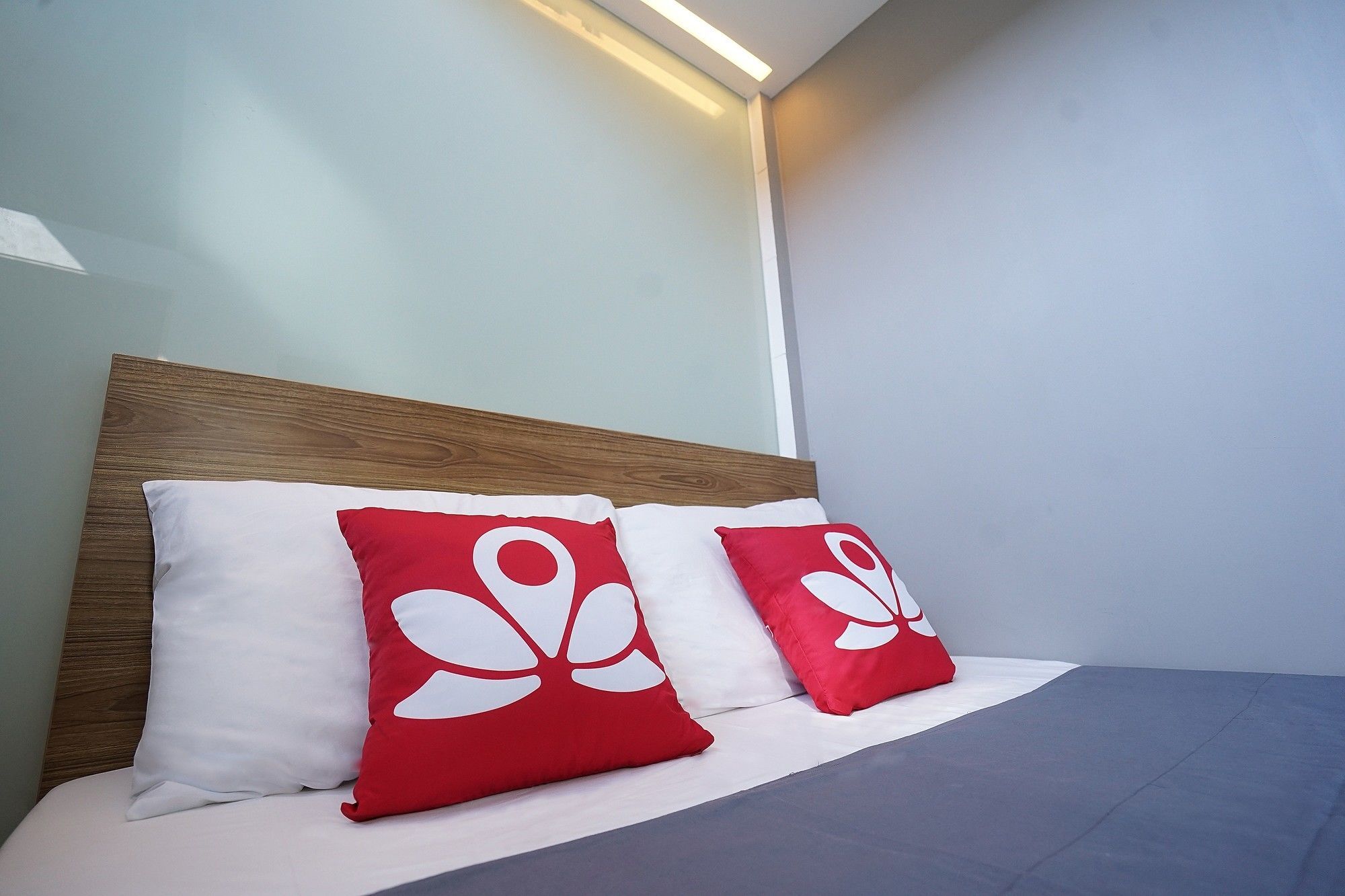 Zen Rooms Basic Kualanamu Medan Exterior foto