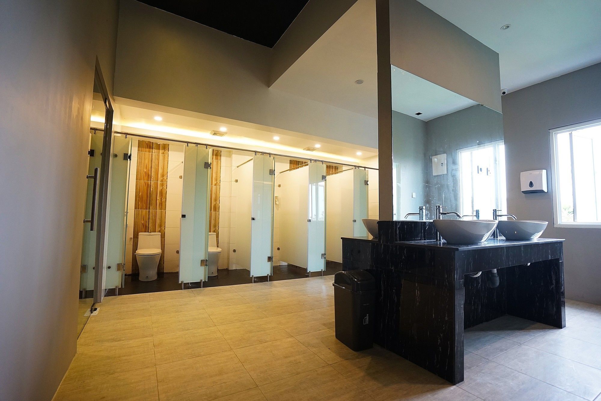 Zen Rooms Basic Kualanamu Medan Exterior foto